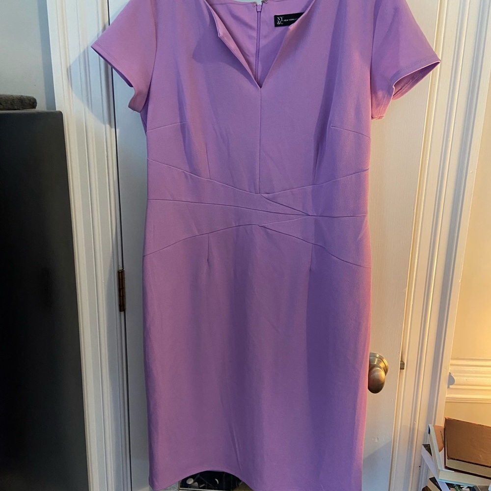New York & Company Lavender V-Neck Sheath Dress Size Large